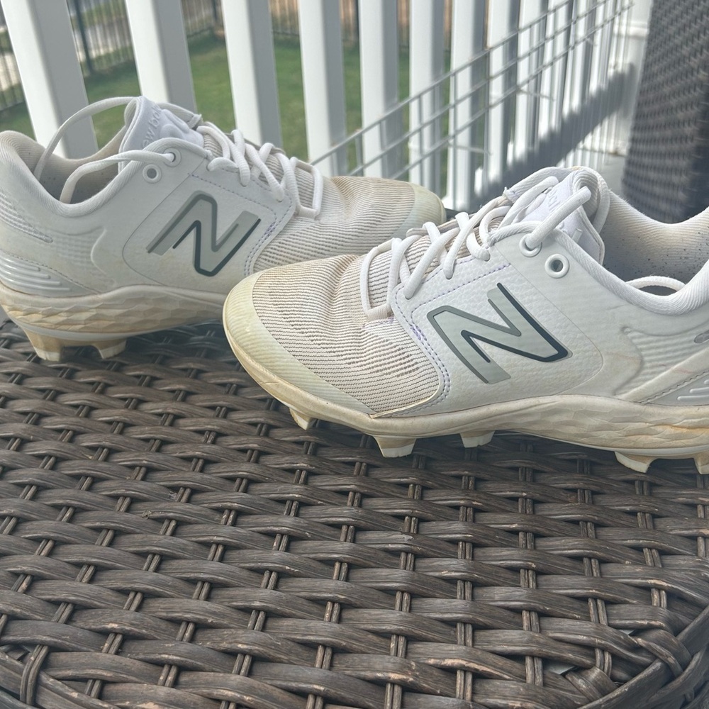 New Balance Fresh Foam 3000 Baseball Cleats - Used Size 7.5 Wide